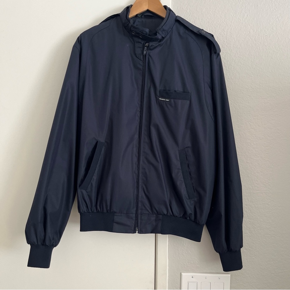 Vintage Men’s Members Only Racer Jacket Navy Size XL - Picture 1 of 6